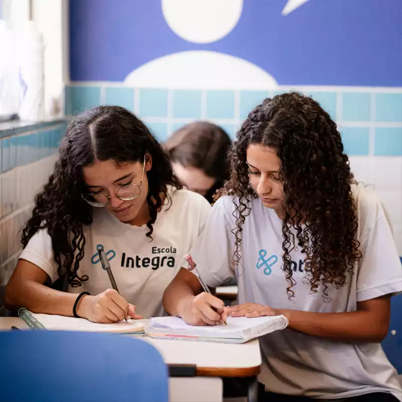 Escola Integra Juiz de Fora: ensino bilingue